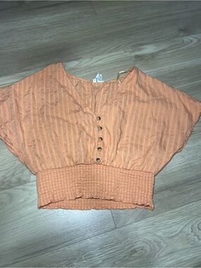 Japna Peach Button-Front Smocked Crop Top